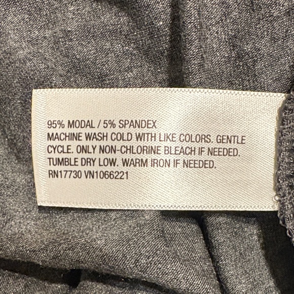 Stars Above Pajama Set Long Sleeve Shirt Pants Gray Soft Womens Medium - Picture 4 of 4